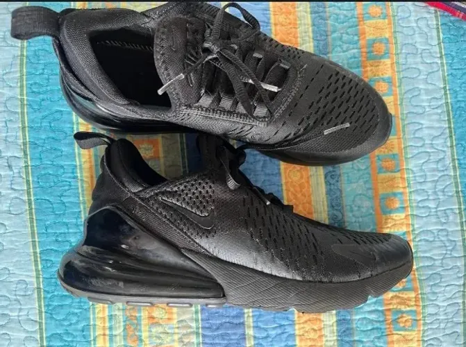 Nike Air Max 270 original ----- Usado apenas 3 vezes 