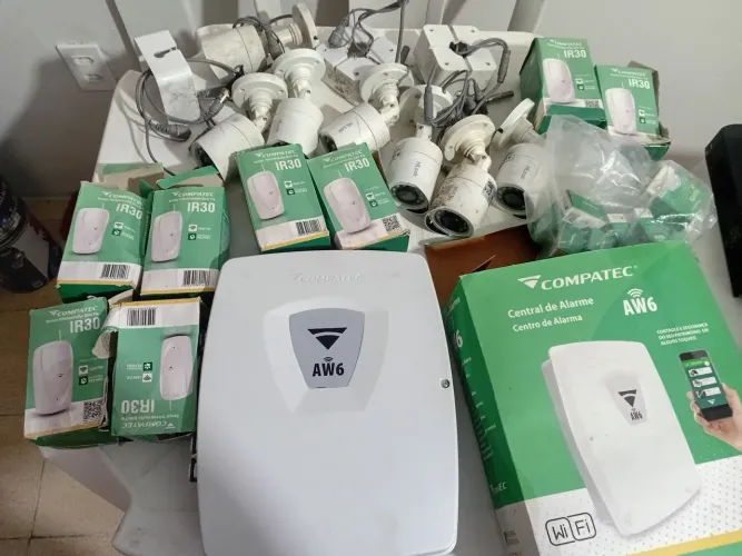 Sistema de alarme e câmera