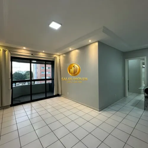 ALUGA-SE APARTAMENTO SEMI MOBILIADO NO CONDOMÍNIO EDIFÍCIO SAINTE MARIE NO ADRIANÓPOLIS