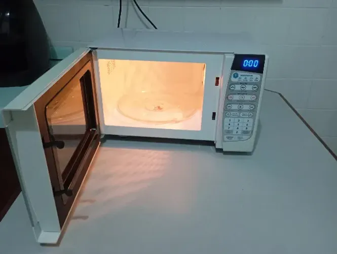Micro-ondas Eletrolux MTD30 Branco 20 Litros Novissímo Lindo !!!