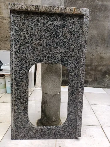Pia em mármore 