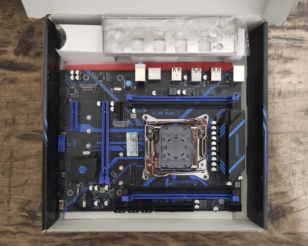 Placa Mãe Huananzhi QD4 X99 LGA 2011-3 / Xeon (leia a descrição)