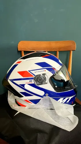 Capacete moto MT Helmets Stinger 2 Tamanho XL | Praticamente Novo | segurança estrada