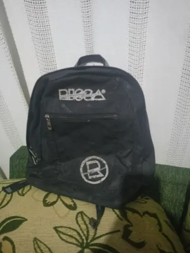Mochila risca original com marcas de uso, aceito proposta de valor.. ..não entrego.