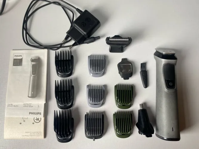 Máquina Philips MG7715 + Pentes Originais