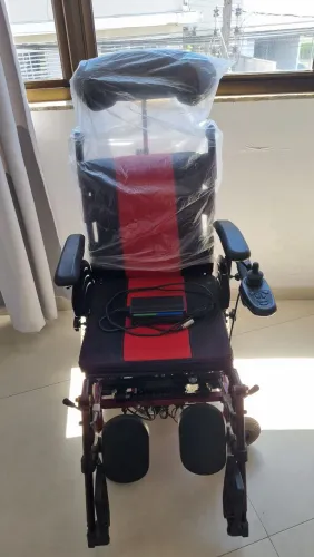 Cadeira de Rodas Elétrica