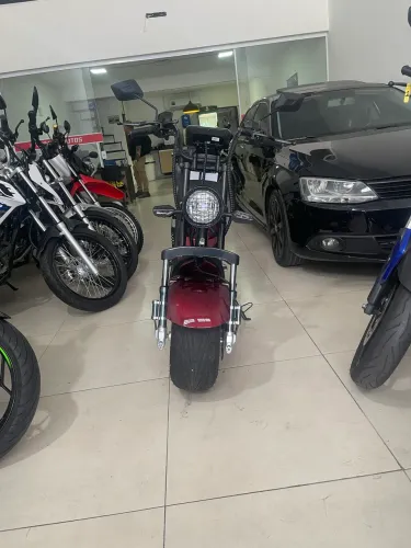 Moto elétrica NADO 