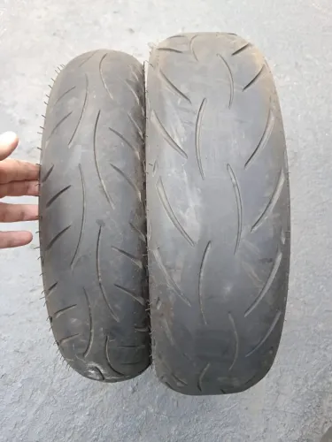 Pneu moto Metzeler M5 110/70-17 e 140/70-17 - usados