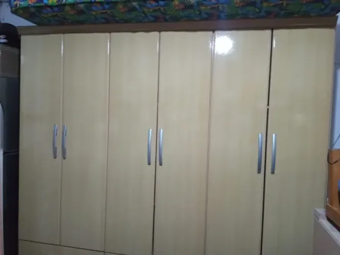 guarda-roupa de casal
