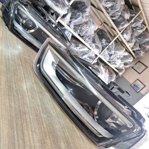 Farol Audi Q3 2015 novíssimo, Disponível a pronta entrega 