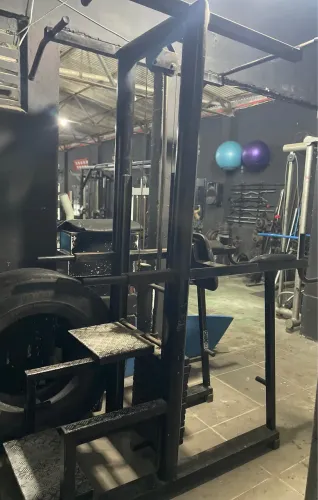 Máquina academia Gráviton 