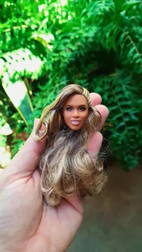 Barbie Laverne (Cabeça)