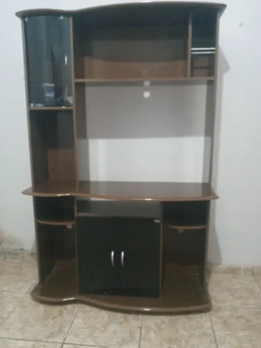 Estante em perfeita condiçoes