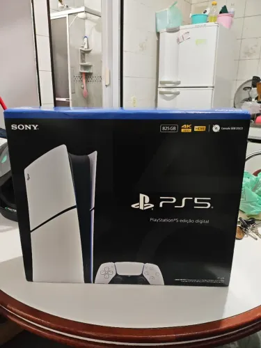 PS5 DIGITAL NOVO LACRADO  