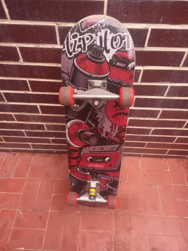 Skate em bom estado!