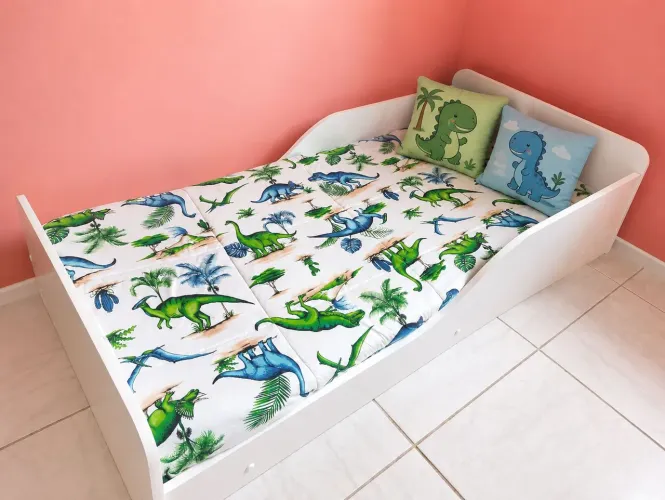 Cama Juvenil + colchão (semi nova)