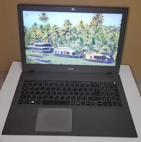 NOTEBOOK ACER ASPIRE E5-573 - INTEL CORE i5 +16GB RAM+SSD KINGSTON 480GB+TELA 15,6"+HDMI.
