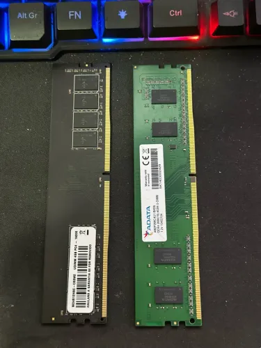 Memória RAM DDR4 4GB