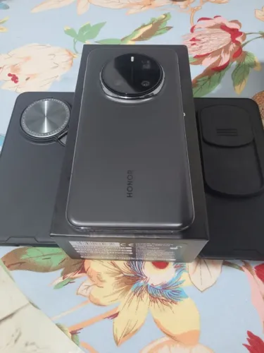 Honor Magic 7 pro Global 12/512 ( Versão rara com 5850 mah bateria)