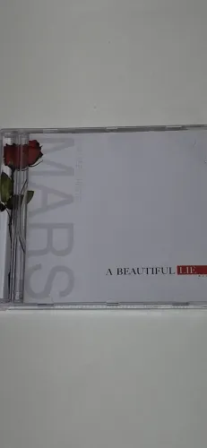 CD 30 seconds to mars - A Beautiful Lie