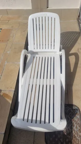 Espreguiçadeira de piscina