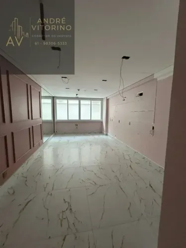 Oportunidade! Sala Térrea no Centro Clinico Advance I - ASA SUL