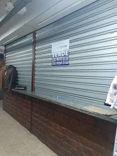 FEIRINHA ITAIPAVA - VENDA BOX DUPLO CORREDOR 4 COM JIRAU