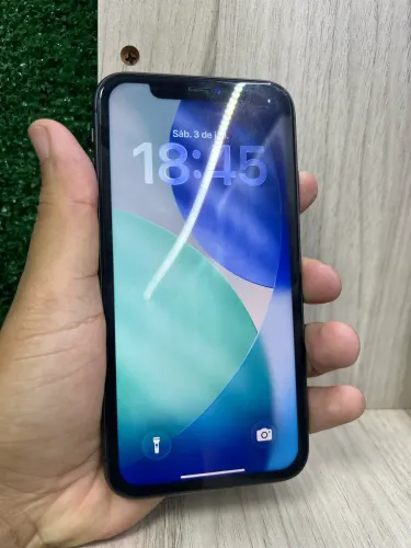 iPhone 11 - 256gb