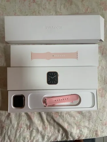Relógio Apple Watch série 6 tamanho 40 semi novo completo