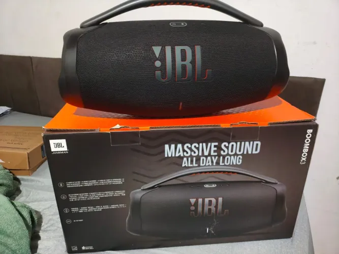 Bombox 3