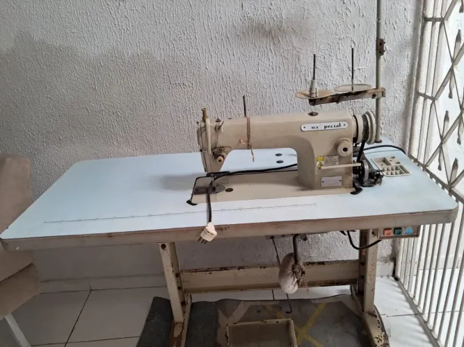 Máquina Reta