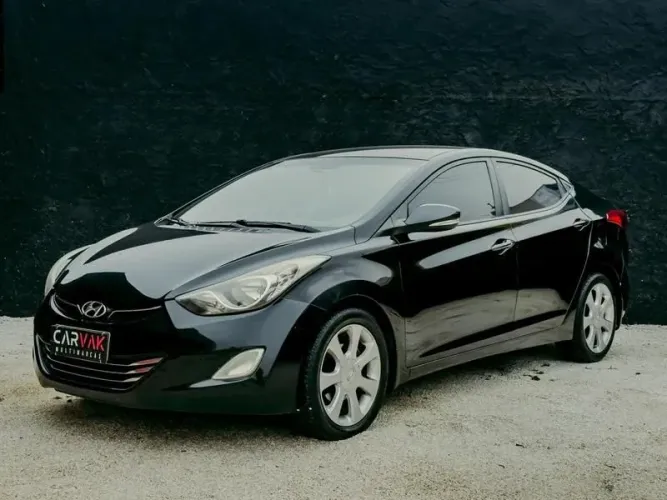 Hyundai Elantra GLS 1.8 16V Mec. 2012