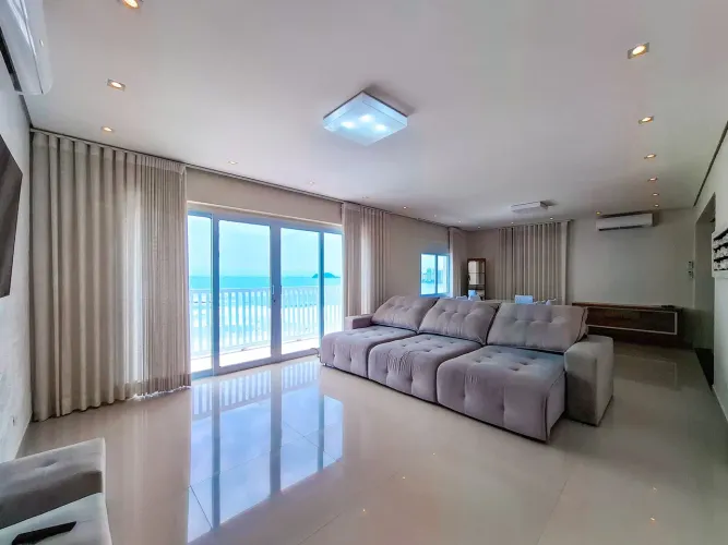 Apartamento com 4 suítes à Venda, Pitangueiras, Guarujá, SP
