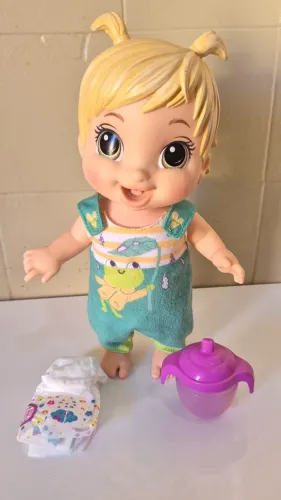 Boneca baby alive pulinho feliz