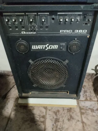 Caixa amplificada Wattsom Ciclotron PRC360