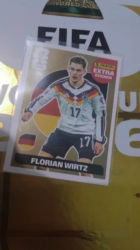 FIGURINHA FLORIAN WIRTZ GOLD/OURO NOVA | Florian Wirtz - Extra Sticker Gold | Legend gold
