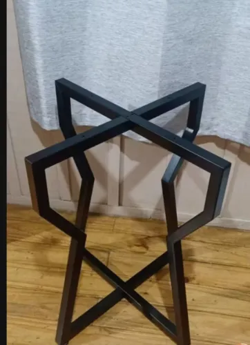 Pés de mesa