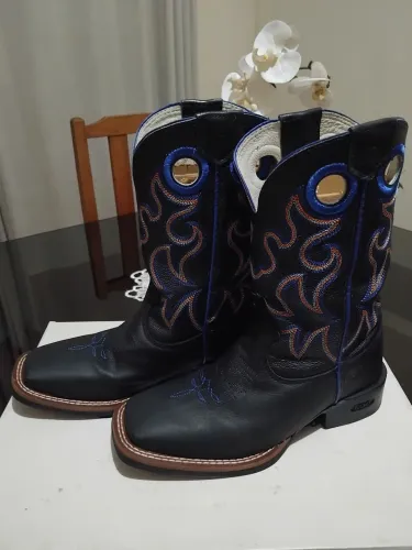 Vende bota usada 1 vez número 36