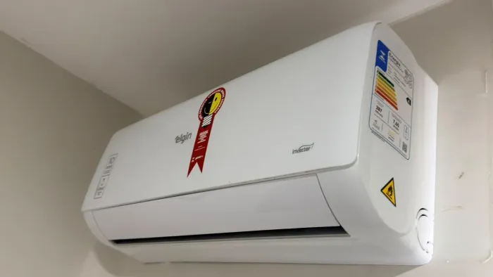 Central de Ar Elgin Inverter 9.000 BTUs
