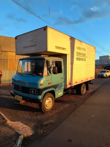 Mercedes 708