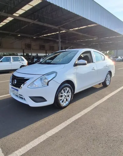 Nissan Versa S 1.0 12V Flexstart 4P Mec. 2018