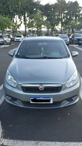 Fiat Grand Siena Essence Dual. 1.6 Flex 16V 2016