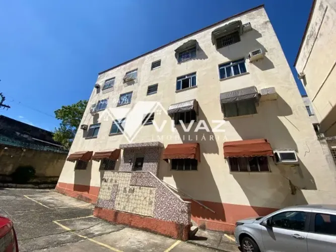Excelente Apartamento padrão com 02 Quartos e Gargem na Rua José dos Reis
