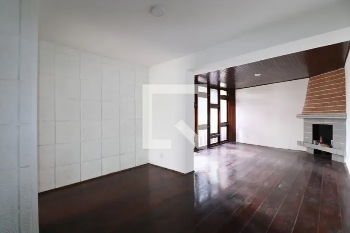 Casa à Venda - Vila Pompéia, 2 Quartos, 120 m2
