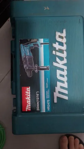 Vendo martelete Makita 220 V