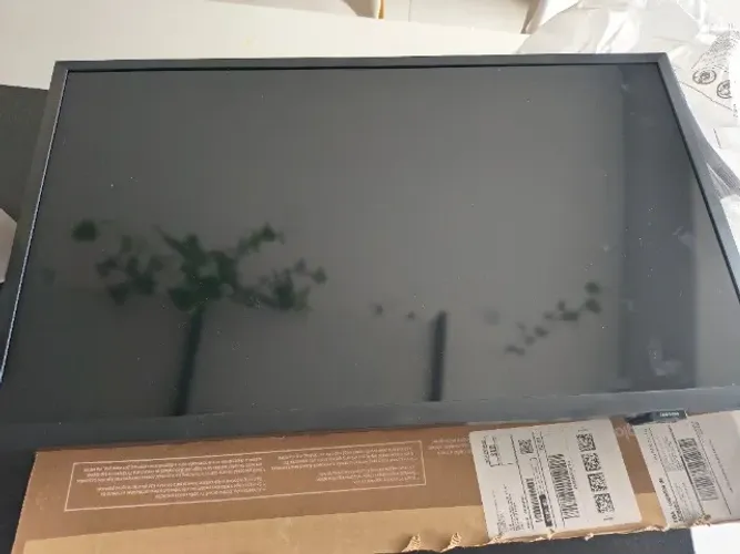 Smart TV Samsung 32" HD (UN32T4300AG) - ESTADO DE NOVA (Na Caixa!)