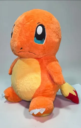 Pelúcia Charmander Gigante - SEGUIDORES DO TIKTOK TÊM R$ 50,00 OFF.