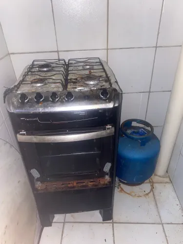 Vendo fogão