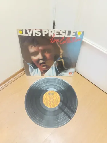 Lp Elvis love collection levo metro trem sp aceito pac a cobrar