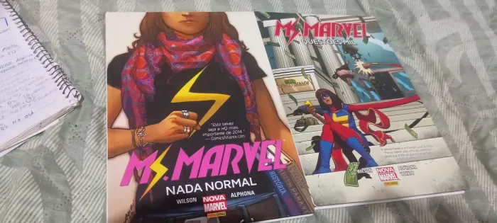 Miss Marvel nada normal e miss Marvel questões Mil.